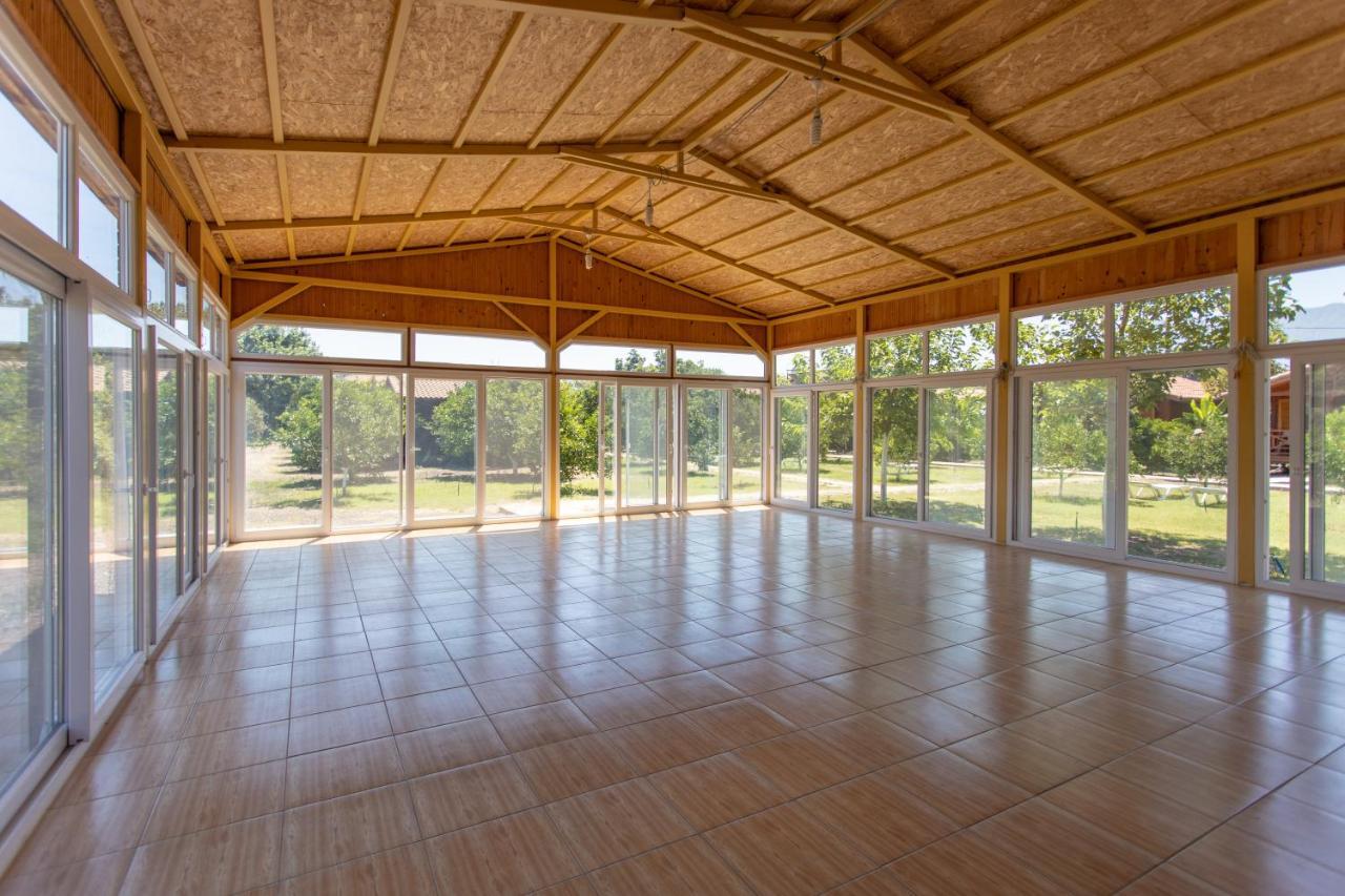 Ugur Pansiyon Bungalows Çıralı Ngoại thất bức ảnh