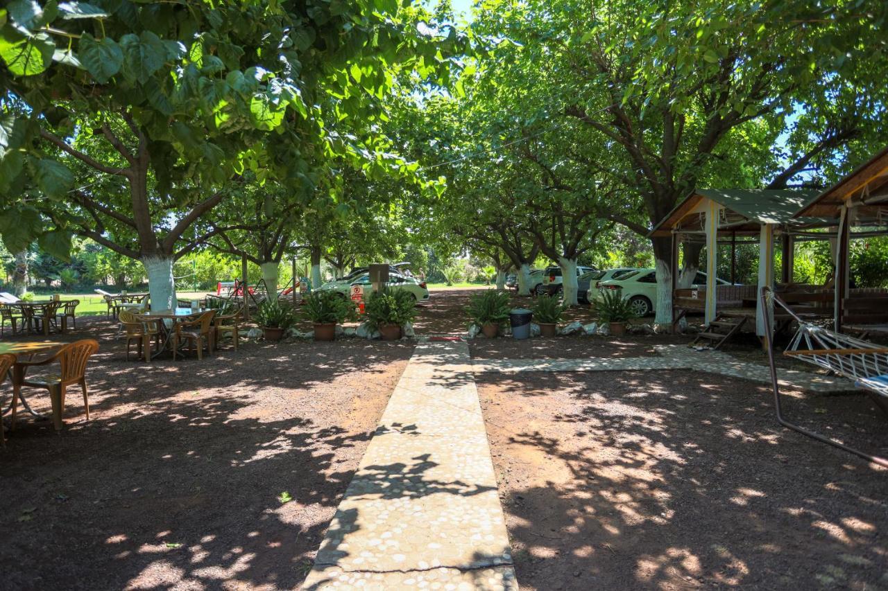 Ugur Pansiyon Bungalows Çıralı Ngoại thất bức ảnh