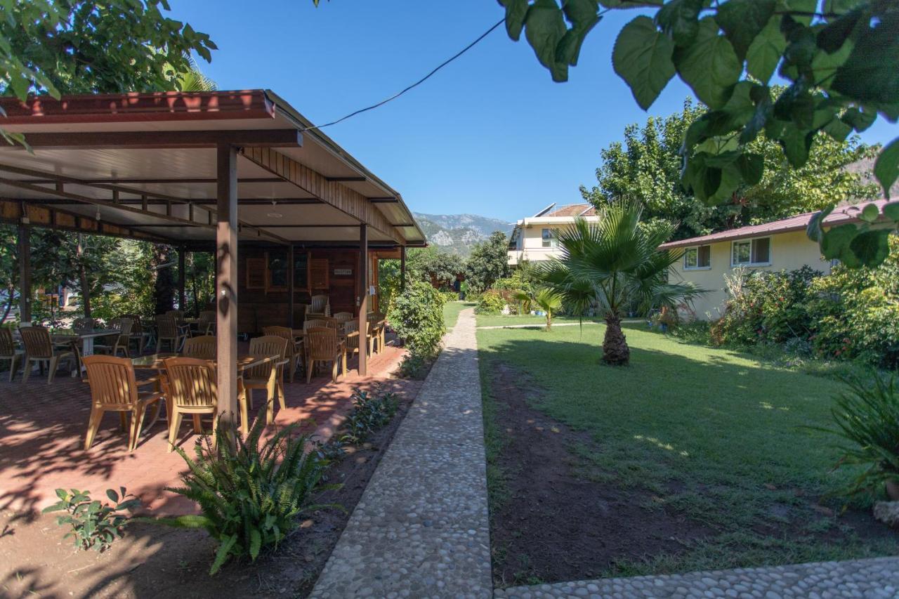 Ugur Pansiyon Bungalows Çıralı Ngoại thất bức ảnh