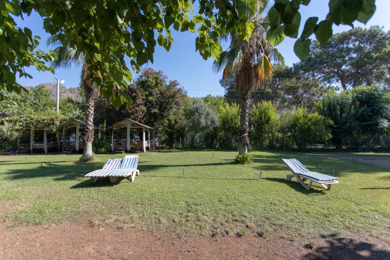 Ugur Pansiyon Bungalows Çıralı Ngoại thất bức ảnh