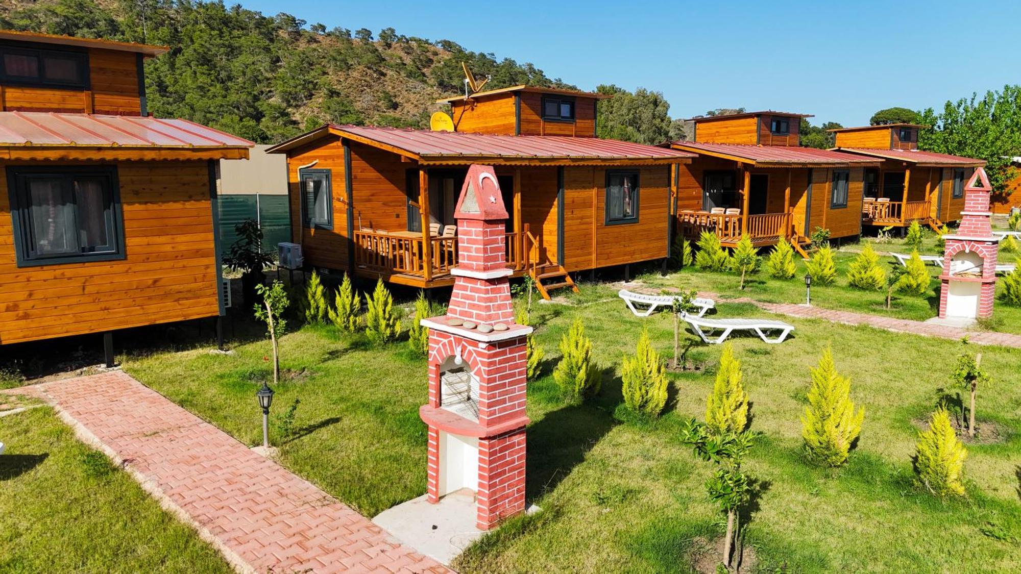 Ugur Pansiyon Bungalows Çıralı Ngoại thất bức ảnh