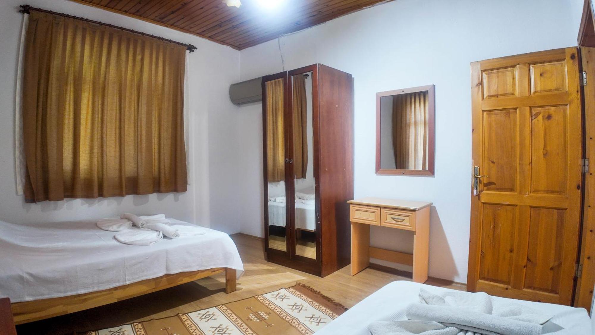 Ugur Pansiyon Bungalows Çıralı Ngoại thất bức ảnh