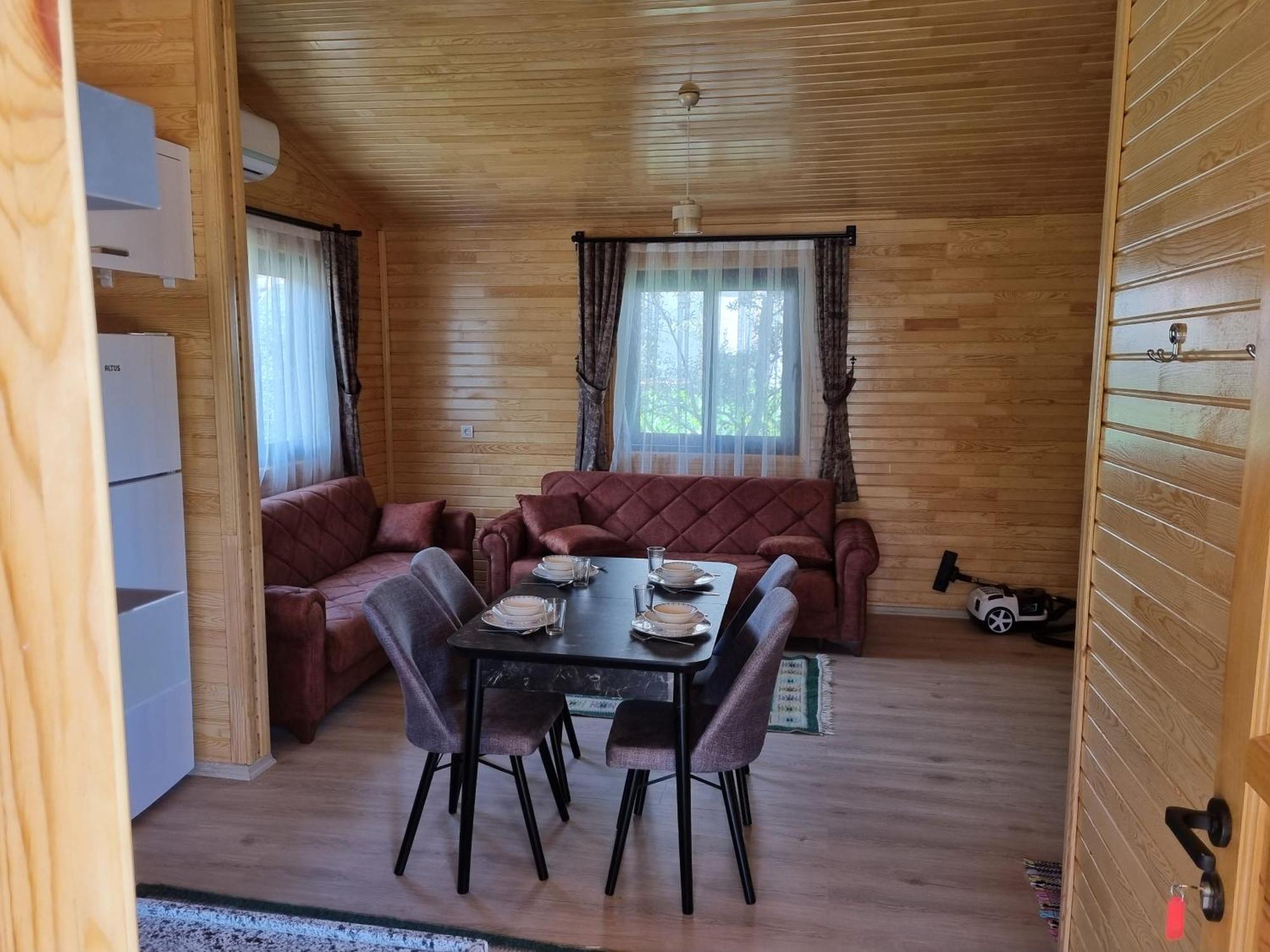 Ugur Pansiyon Bungalows Çıralı Ngoại thất bức ảnh